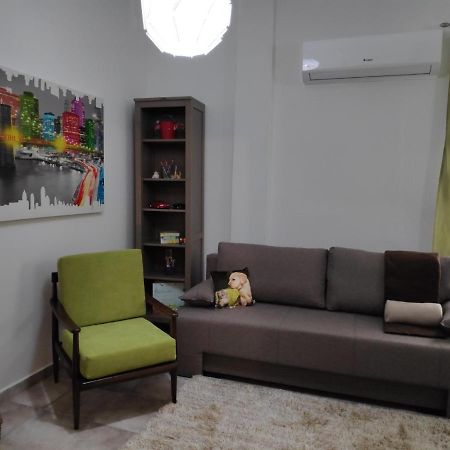 Cozy Apartments Komotiní Luaran gambar