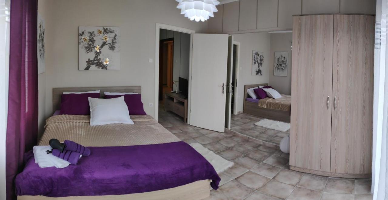 Cozy Apartments Komotiní Luaran gambar